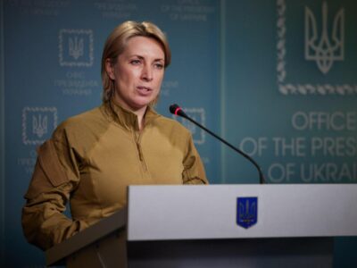 Iryna Vereshchuk: “2,557 people have been evacuated on April 14”