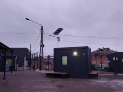 На КПВВ «Станиця Луганська» розпочав роботу модульний пункт вакцинації від COVID-19