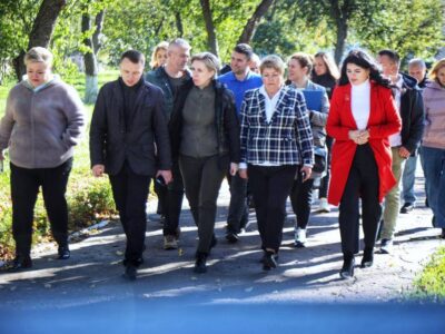 Команда Мінреінтеграції сьогодні на Житомирщині – інспектуються місця проживання ВПО