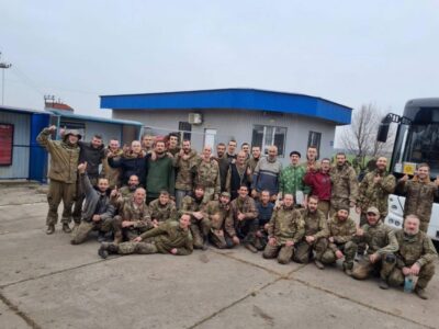 Додому з ворожого полону повернули 45 оборонців