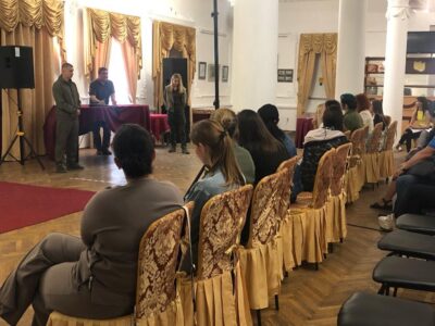 Мінреінтеграції провело зустріч із родичами зниклих безвісти та військовополонених, які обороняли Маріуполь