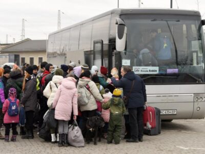 Donetsk vilâyetinden tahliye: areketler talimatı