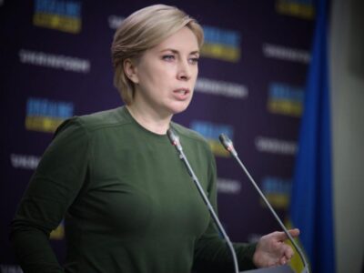 İrına Vereşçuk: Öksüz balalarnıñ telükeli bölgelerden tahliyesi devam ete