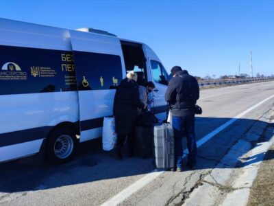 Відтепер на КПВВ «Каланчак» та «Чонгар» доступні безкоштовні регулярні перевезення
