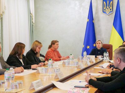 Devlet, Ukrainanıñ qorçalayıcılarını barışıqlı yaşayışqa qaytaruv mehanizmini azırlamalı – İrına Vereşçuk