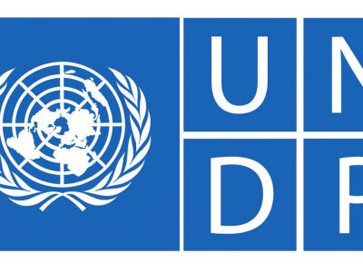 Ukrainada yerini deñiştirgen biznes içün sıcaq hat çalışa