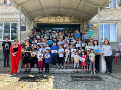 “Together to study!” — children from Kharkiv region received tablets and laptops