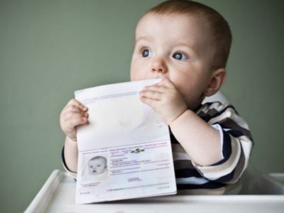 How to apply for a passport for a child born abroad