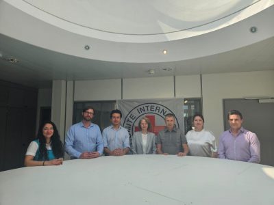 Jenevrede Mahsus vaziyetlerde habersiz ğayıp olğan kişiler meseleleri vekili Merkeziy qıdıruv agentliginiñ vekillerinen körüşti