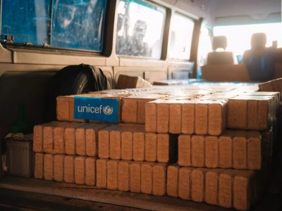 UNICEF is paying residents of frontline areas in winter