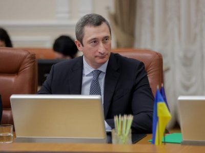 Олексій Чернишов: Міннац’єдності розробляє проєкт постанови, яка дозволить розвивати мережу Центрів єдності для українців за кордоном